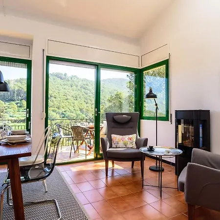 Sleeps 4
